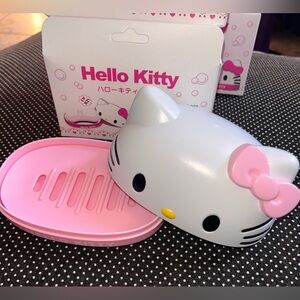 Hello kitty soap dispenser
